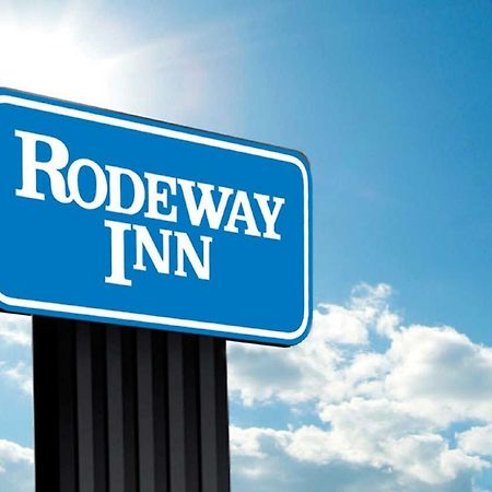 למברטון Rodeway Inn מראה חיצוני תמונה